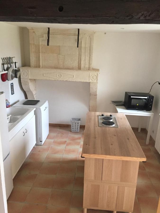 Superbe Gite A La Campagne Dans Le Bordelais Saint-Vivien-de-Blaye Εξωτερικό φωτογραφία